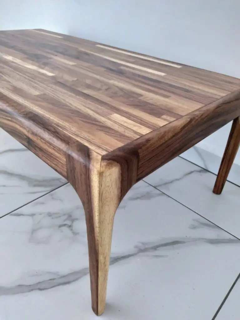 Parota: La Belleza Exige Responsabilidad. Nuestra Postura sobre esta Madera.